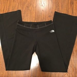 THE NORTH FACE yoga pants .
